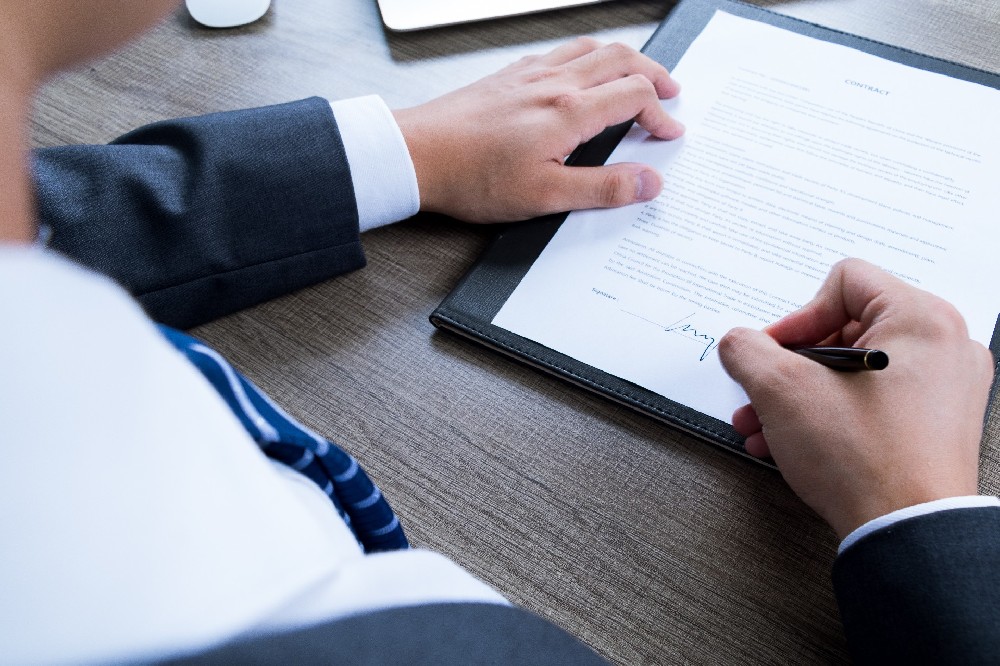 LED投光燈需要保養(yǎng)嗎？